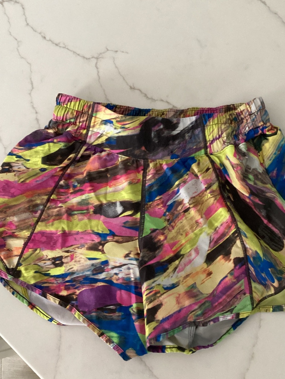 lululemon athletica Hotty Hot short with 2.5” inseam